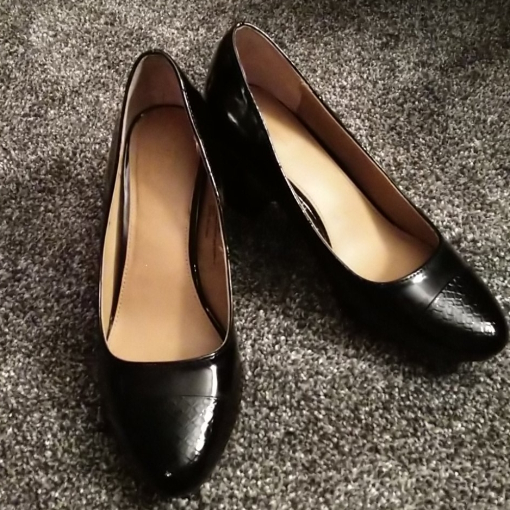 Bass women's pumps